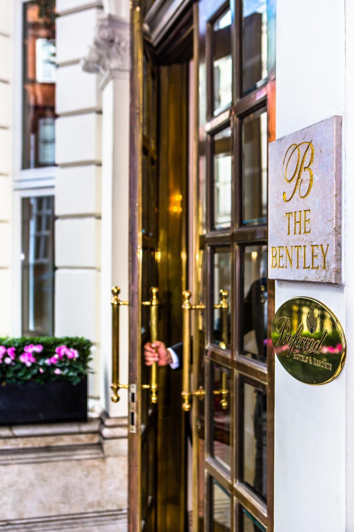 Bentley London Hotel Buitenkant foto
